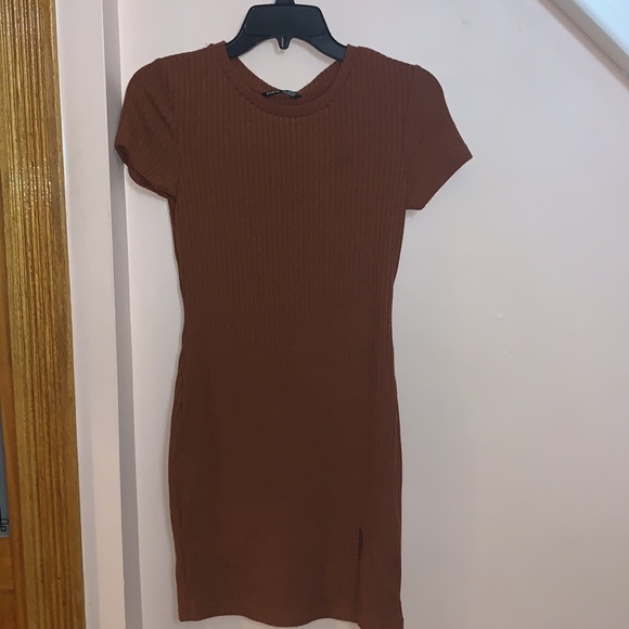 NWOT Brown short-sleeve bodycon dress - Picture 4 of 6